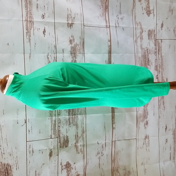 Nike Pro Dri-Fit 1/2 Zip Pullover Athletic Top - Picture 7 of 11